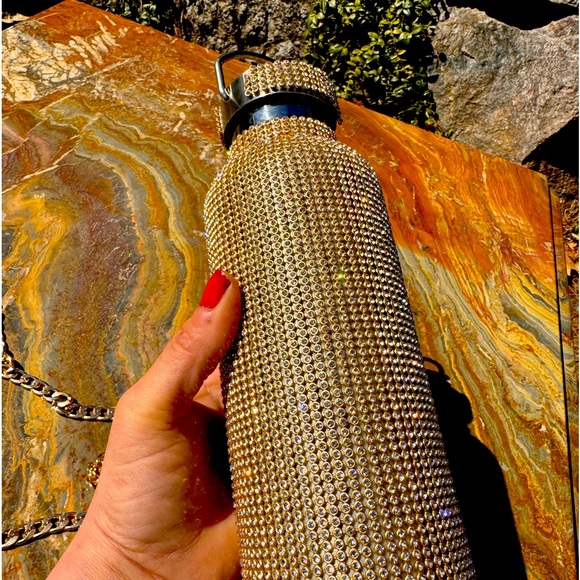 Gold rhinestone stainless steel water bottle, with crossbody chain - Picture 6 of 11